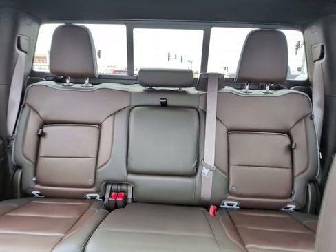 Certified 2023 GMC Sierra 1500 Denali image 28