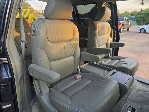 Used 2005 Honda Odyssey Touring image 32