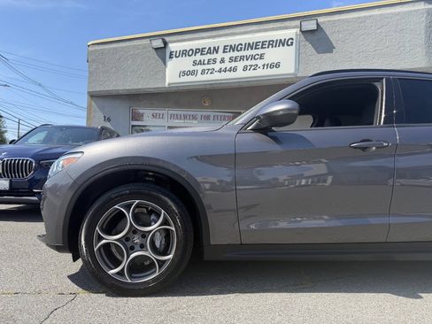 Used 2022 Alfa Romeo Stelvio Sprint AWD/4WD image 11