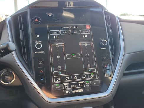 Used 2024 Subaru Crosstrek 2.0i Premium image 24