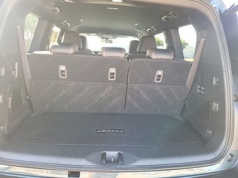 Certified 2026 Nissan Armada SL w/ Captain's Chari Seat Package AWD/4WD image 10