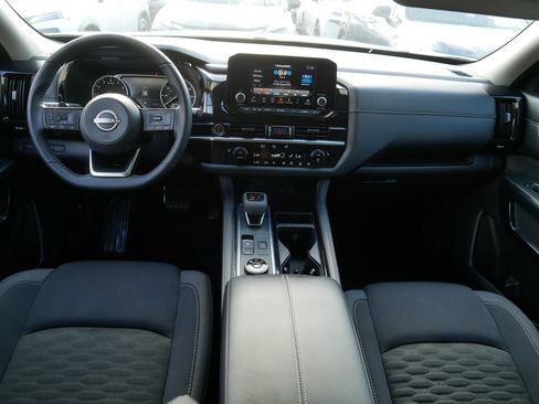 Certified 2023 Nissan Pathfinder SV AWD/4WD image 10