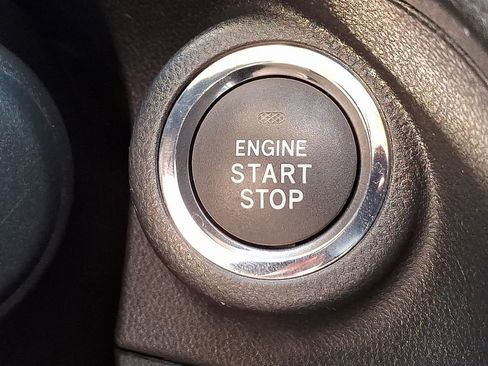 Used 2021 Subaru Forester Premium image 23