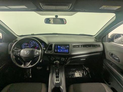 Used 2020 Honda HR-V Sport image 27