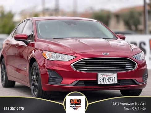 Used 2019 Ford Fusion SE FWD image 48