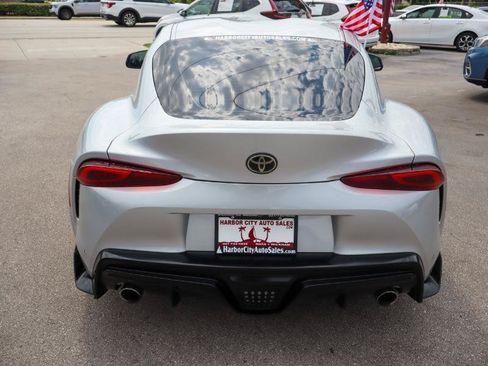 Used 2022 Toyota Supra w/ Safety & Technology Package RWD image 4