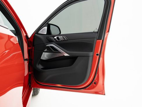 Used 2025 BMW X6 M Competition w/ Executive Package image 48