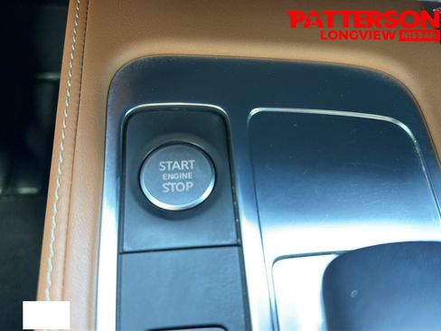 Used 2023 INFINITI QX60 Sensory w/ Cargo Package FWD image 14