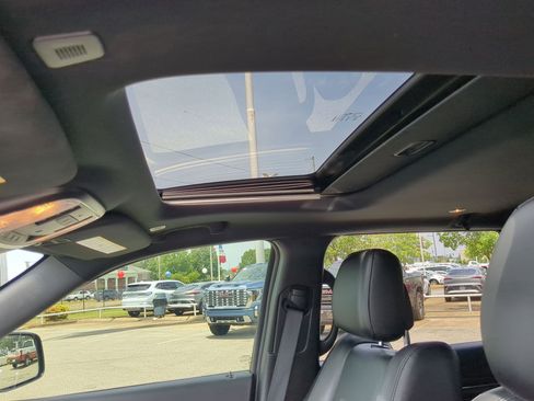 Used 2020 Jeep Grand Cherokee Limited AWD/4WD image 20