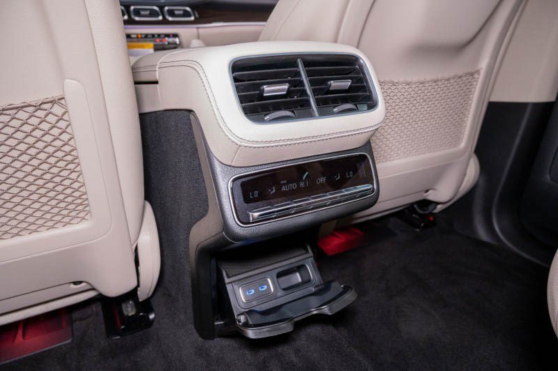 Certified 2026 Mercedes-Benz GLS 450 4MATIC image 24