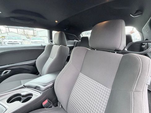 Used 2020 Dodge Challenger GT w/ Blacktop Package image 18
