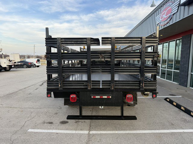 Used 2019 Ford F550 2WD Regular Cab Super Duty image 6