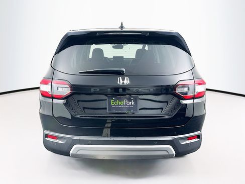 Used 2025 Honda Pilot EX-L image 7