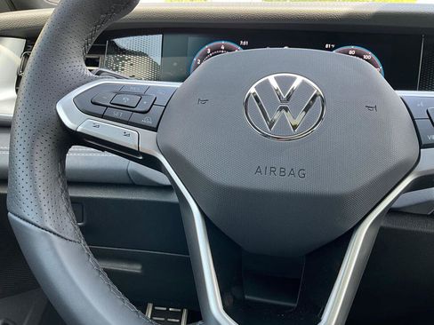 New 2026 Volkswagen Tiguan SE R-Line AWD/4WD image 23