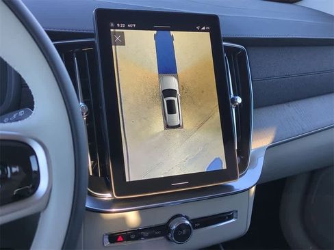 New 2026 Volvo XC90 B6 Ultra w/ Protection Package Premier image 27