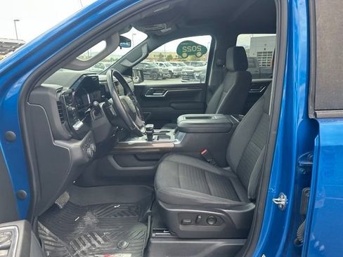 Certified 2022 Chevrolet Silverado 1500 RST AWD/4WD image 16
