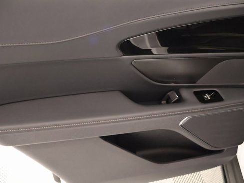 New 2026 Lincoln Nautilus Premier w/ Jet Appearance Package AWD/4WD image 16