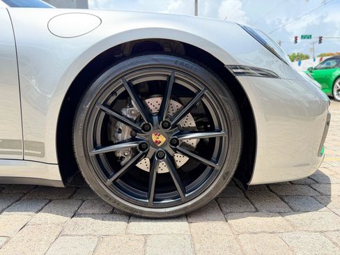 Used 2024 Porsche 911 Carrera T RWD image 28