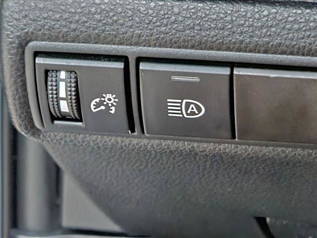 Certified 2020 Toyota Corolla LE FWD image 8