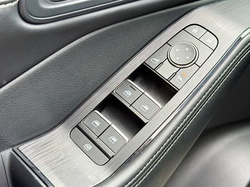 Certified 2023 Nissan Rogue SL w/ SL Premium Package AWD/4WD image 24