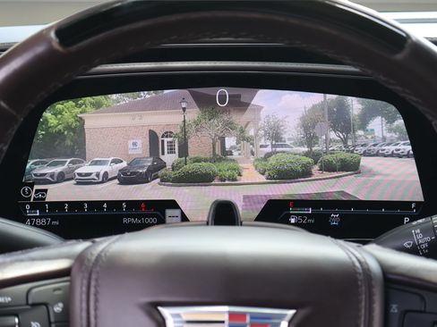 Used 2021 Cadillac Escalade Sport Platinum w/ Heavy-Duty Trailer Package AWD/4WD image 22