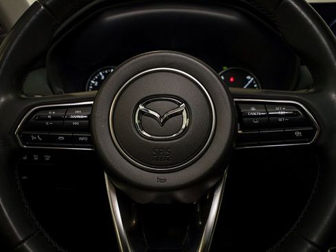Used 2025 MAZDA CX-70 3.3 Turbo w/ Preferred Package AWD/4WD image 19