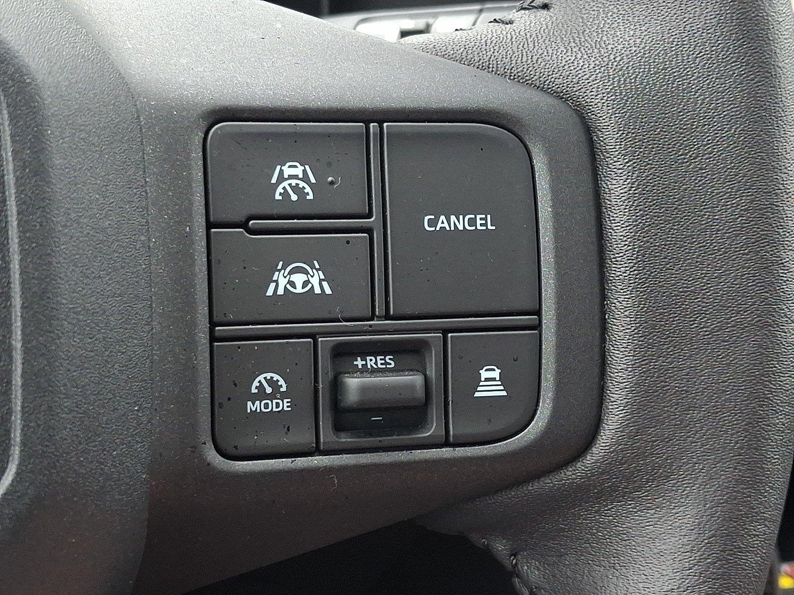 Used 2026 Toyota RAV4 XSE w/ Weather Package AWD/4WD image 23