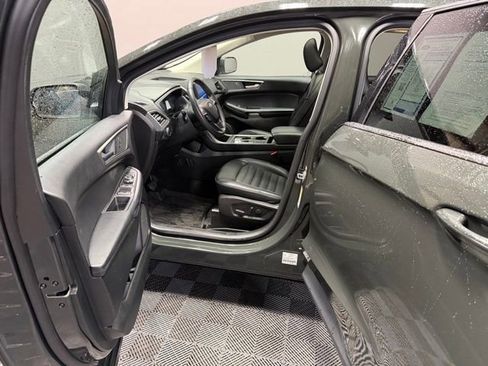 Used 2022 Ford Edge SEL w/ Convenience Package image 14