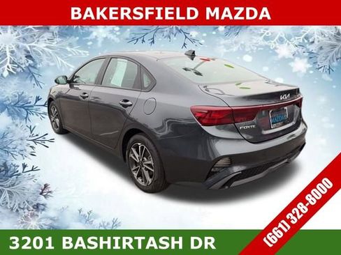 Used 2023 Kia Forte LXS image 3