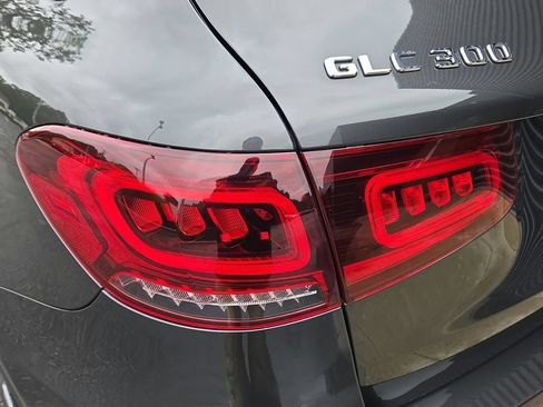 Used 2022 Mercedes-Benz GLC 300 4MATIC image 30