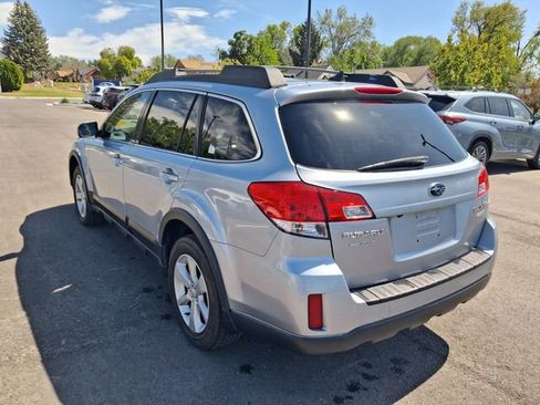 Used 2014 Subaru Outback 2.5i Premium w/ Moonroof Package AWD/4WD image 5