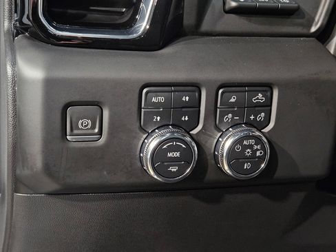 Used 2023 GMC Sierra 1500 Denali w/ Denali Reserve Package image 27