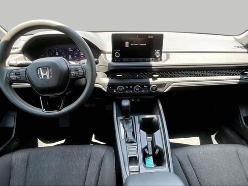 Used 2023 Honda Accord EX image 14
