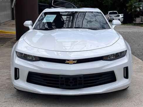 Used 2016 Chevrolet Camaro LT RWD image 9