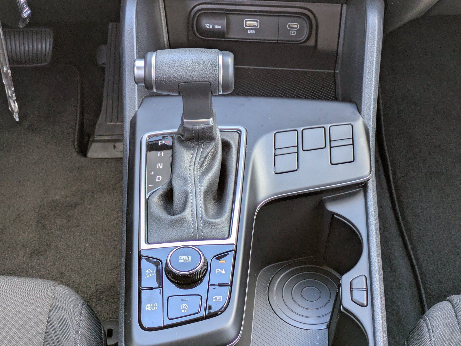 Certified 2024 Kia Sportage LX FWD image 16