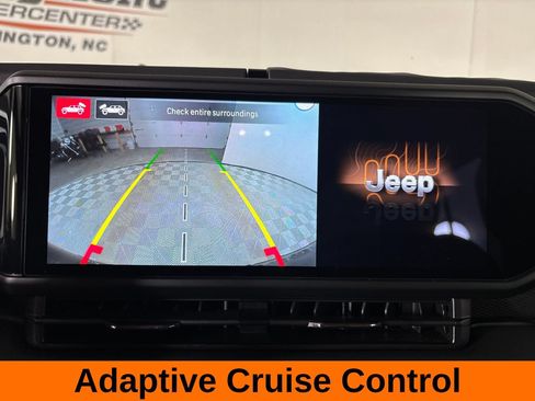 Used 2025 Jeep Wrangler Unlimited Rubicon AWD/4WD image 18