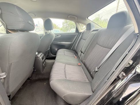 Used 2019 Nissan Sentra SV FWD image 16