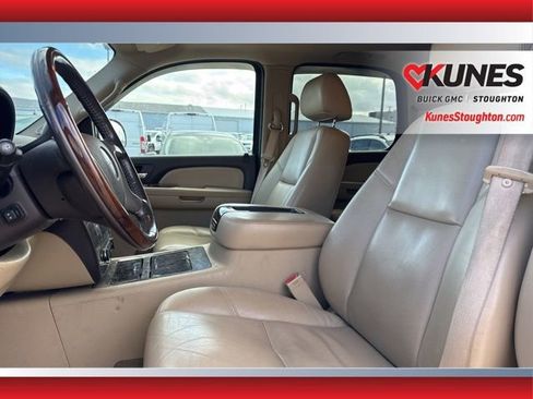 Used 2009 GMC Yukon Denali image 12
