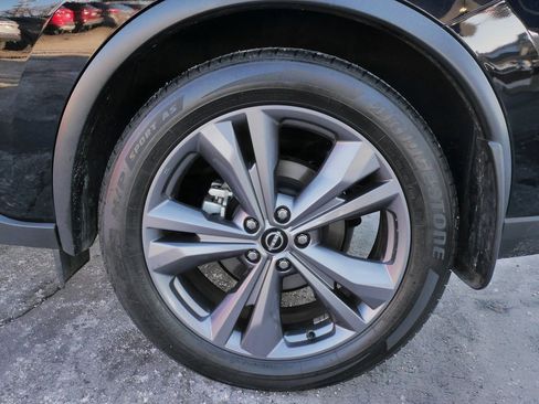 Used 2024 Nissan Murano Platinum w/ Cargo Package image 9