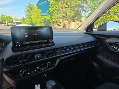 Used 2024 Honda HR-V LX image 20