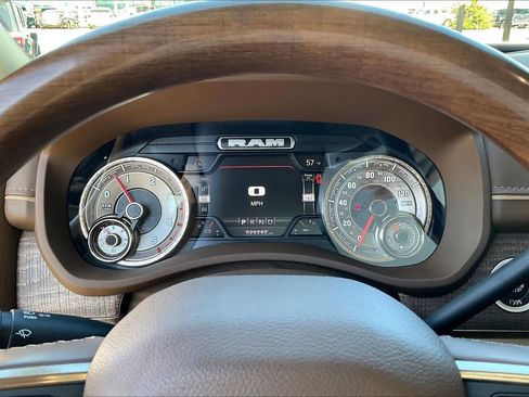 Used 2022 RAM 2500 Limited image 24