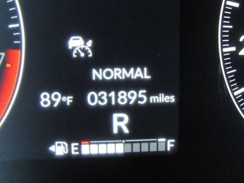 Used 2025 Honda Odyssey Touring image 28