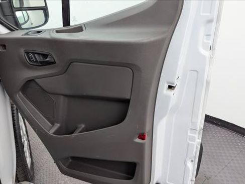 Used 2024 Ford Transit 250 Low Roof w/ Exterior Upgrade Package RWD image 19