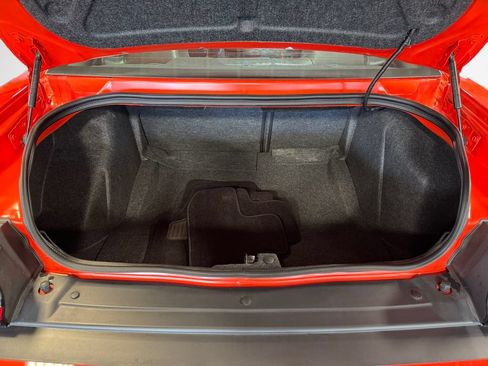 Used 2016 Dodge Challenger SRT Hellcat RWD image 25