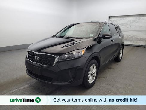 Used 2019 Kia Sorento LX image 1