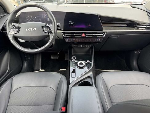 Used 2023 Kia Niro Wind FWD image 20