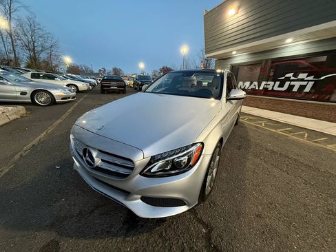 Used 2017 Mercedes-Benz C 300 Sedan image 2