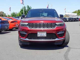 Used 2023 Jeep Grand Cherokee Summit AWD/4WD video 2