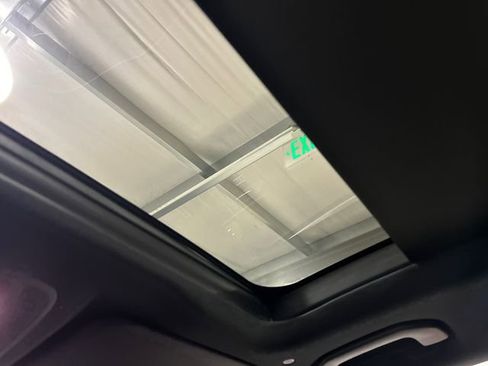 Used 2021 Mercedes-Benz GLE 350 4MATIC image 26