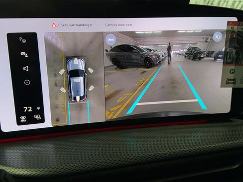 New 2026 Audi SQ5 Premium Plus image 24